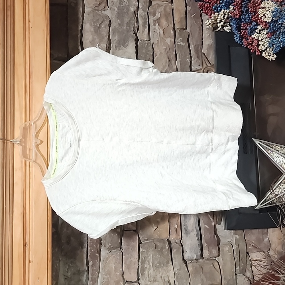 CALVIN KLEIN PERFORMANCE SHORT SLEEVE SWEATER LIKE TOP SZ XL